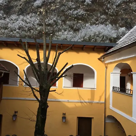 Landgasthof Koenig Hotel Griffen