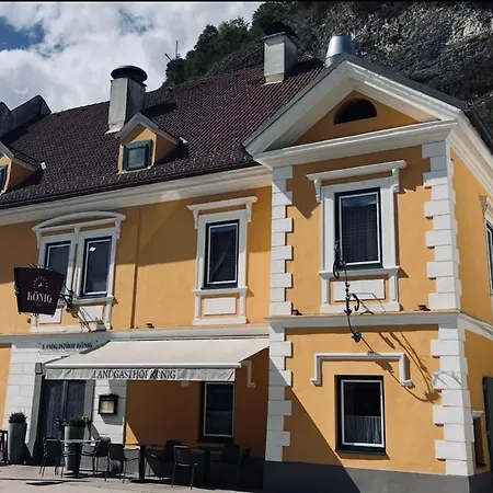 Landgasthof Koenig * Griffen