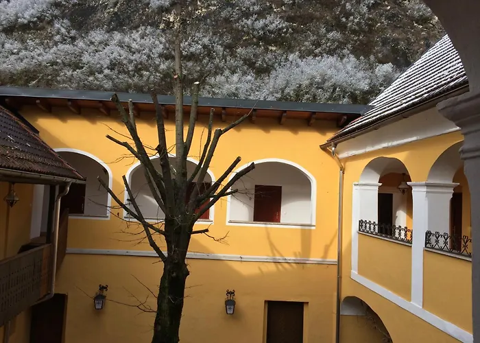 Landgasthof Koenig Hotel Griffen